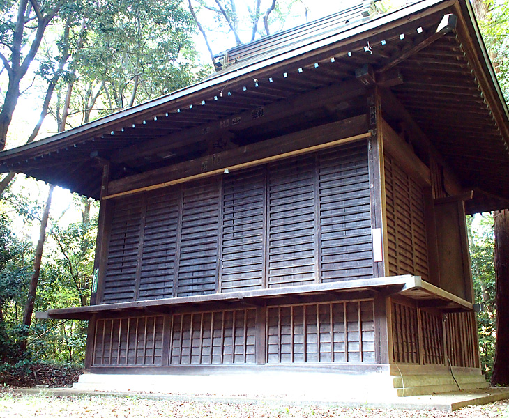 鳩峰八幡神社神楽殿